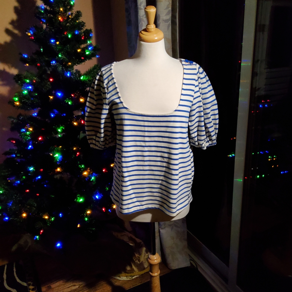Grace & Mila Blue And White Striped Puff Sleeve Top